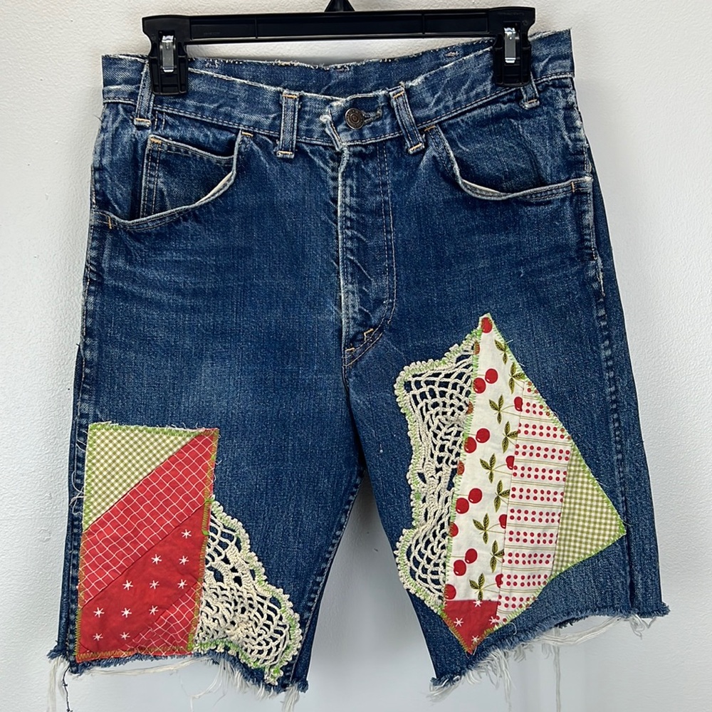 ⭐️Adorned Crown Textile reworked patch Big E Levi’s cut off shorts upcycle